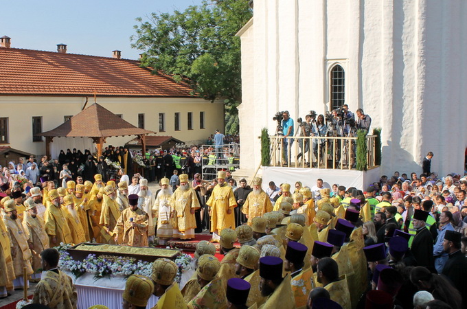 У Молдові відбулася канонізація святителя Гавриїла (Бенулеску-Бодоні)