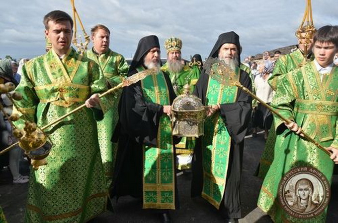 Мощи преподобного Силуана Афонского принесены на его родину (ФОТО, ВИДЕО)