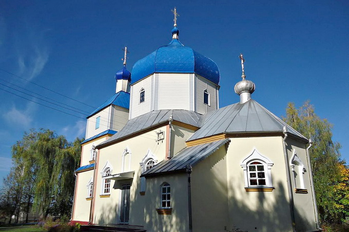 Chudnitsa: How words of one man can deprive the community of their right to pray, cause infarction and revolt the entire village