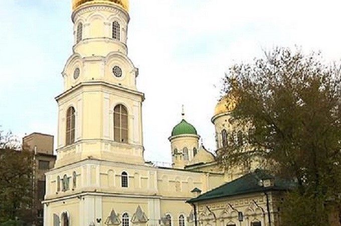 In Dnepr parishioners prevent theft in the UOC temple