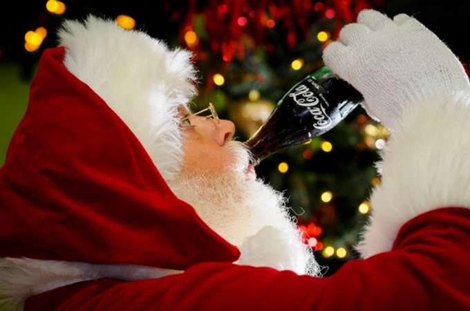 Coca-Cola, Santa Claus and corporate parties. To the discussion on the date of Christmas celebration