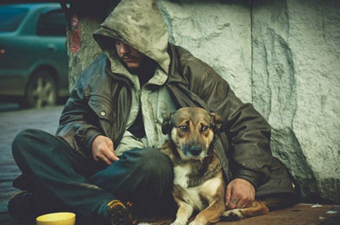 “Friends on the streets”: UOC urges to help homeless of Kiev