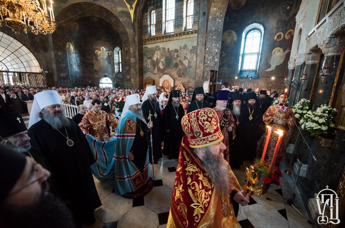 Предстоятель УПЦ: Человек должен переделывать не Церковь, а себя