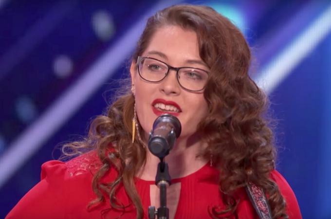 Певица, потерявшая слух, покорила американцев на шоу «America's Got Talent» (ВИДЕО)