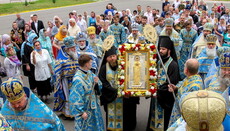 У Луганській єпархії УПЦ проходять святкування на честь місцевошанованого образу Божої Матері (ФОТО)