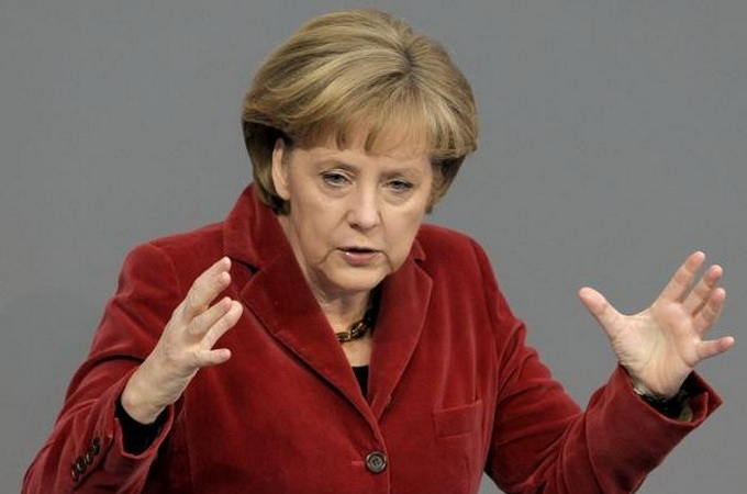 Merkel says she is ready to fight for freedom of religion in Europe