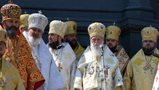 Kiev Patriarchate and Phanar – love or just the name?