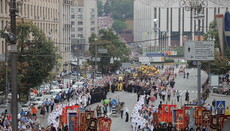 Primate of the UOC blesses believers for сommon prayer for Ukraine