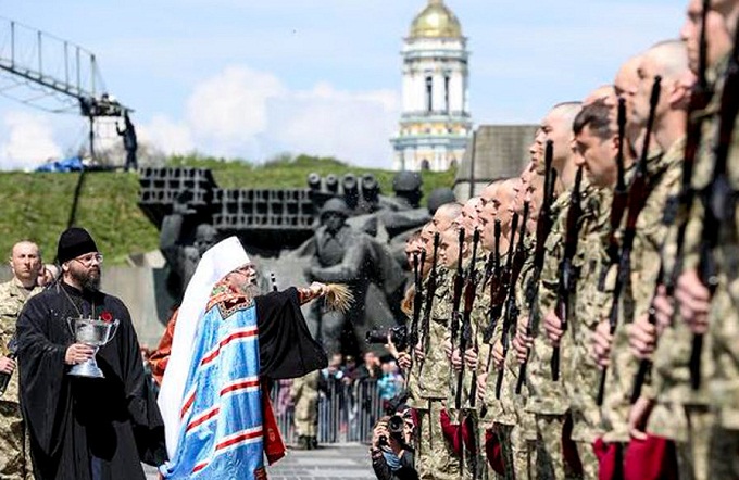 УПЦ проведет сборы для военных и тюремных священников