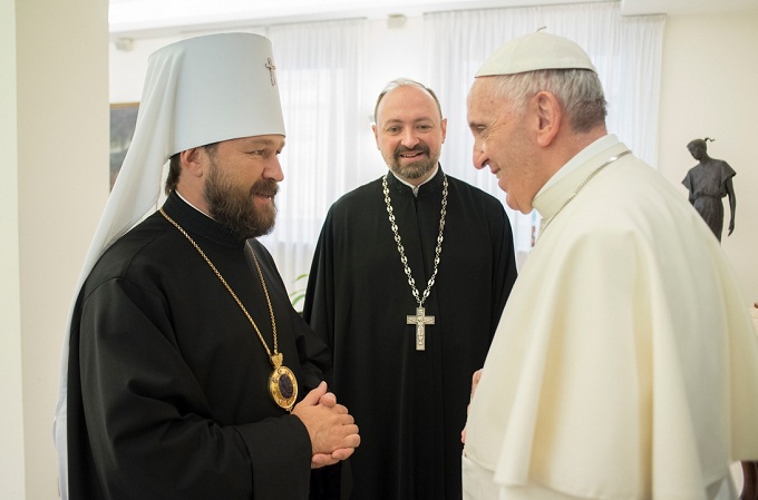 Metropolitan Hilarion tells the Pope about discrimination of the UOC