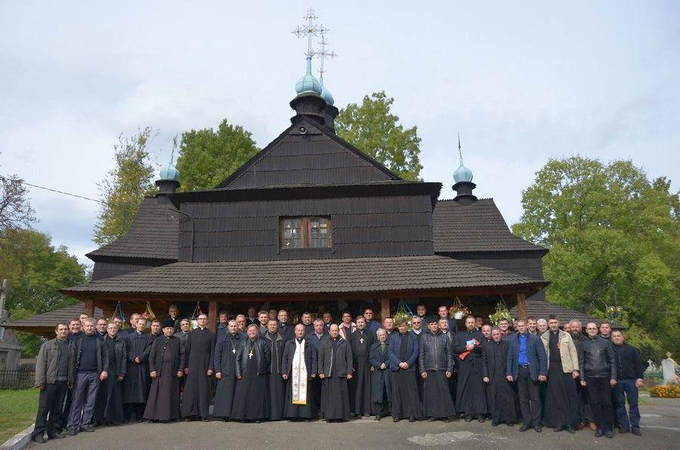 Церква закликає греко-католиків звільнити захоплений храм