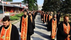 В Запоріжжі провели хресний хід у пам'ять про жертв політичних репресій