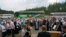 В Северодонецке прошел крестный ход в честь иконы Богоматери «Троеручица»