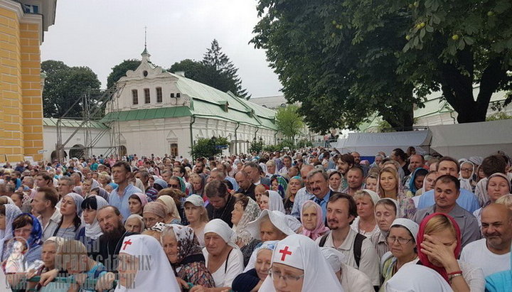 Крестный ход в Киево-Печерской лавре 27 июля 2018 года