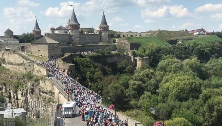 Хресний хід до Почаївської лаври з Кам'янця-Подільського