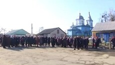 Жителі с. Томашгород висловилися проти переведення місцевого храму в ПЦУ