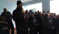 У Пожарках віряни не дали «ініціативній групі» перевести громаду в ПЦУ