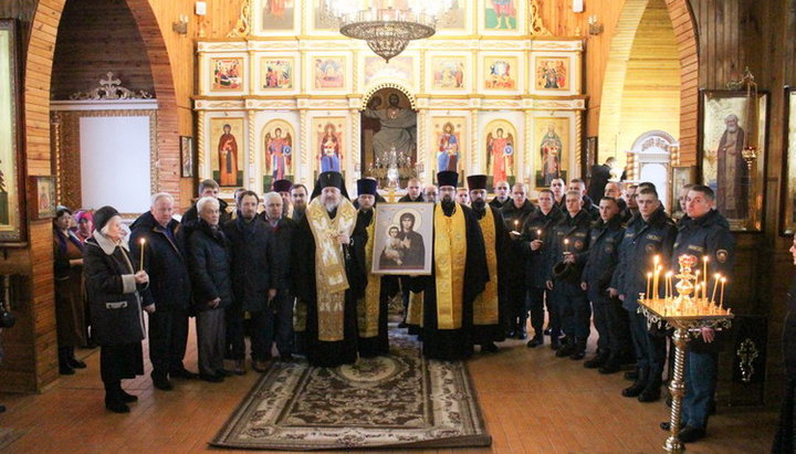 Встреча святыни состоялась в Михайловском храме Гомеля 