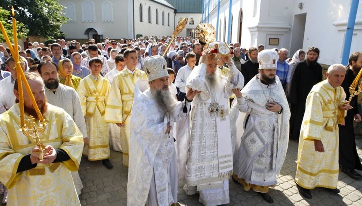 Урочистості з нагоди освячення нового Свято-Іверського храму. Фото: Почаївська лавра