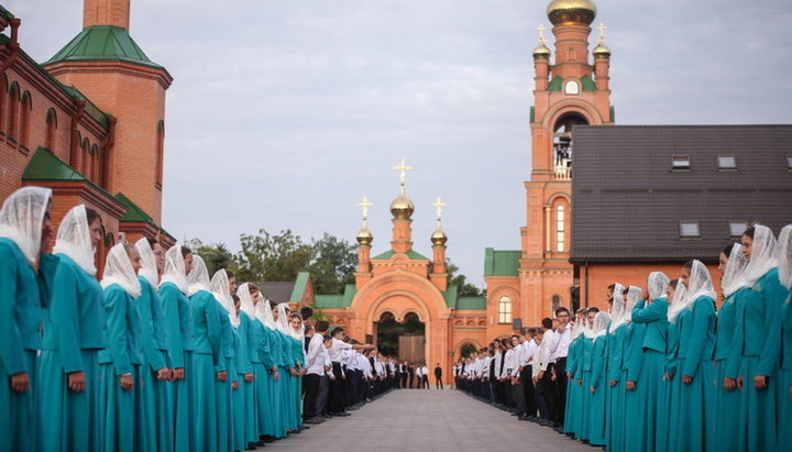 Духовно-профессиональное училище при Голосеевском монастыре объявило набор абитуриентов. Фото: Голосеевская пустынь