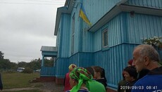 Местные власти и полиция требуют передать храм УПЦ в Малинске общине ПЦУ