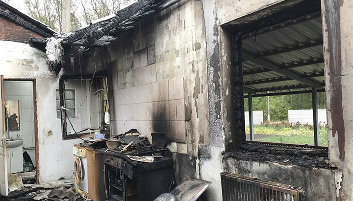 The burnt house of the clergyman. Photo: objectiv.tv