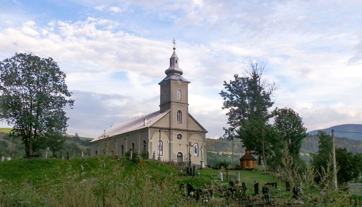 Свято-Успенський храм УПЦ в Чорній Тисі. Фото: СПЖ