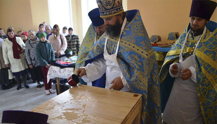 Освящение Свято-Покровского храма в селе Скалевая Кировоградской области. Фото: orthodox-kr.org.ua