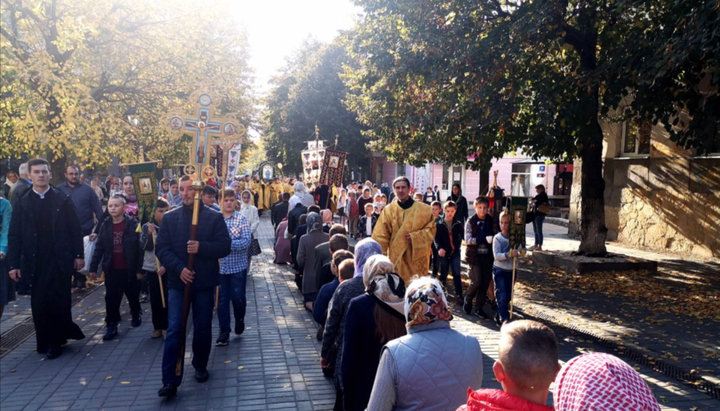 Крестный ход в Луцке. 20.10.2019. Фото: volyn.church.ua