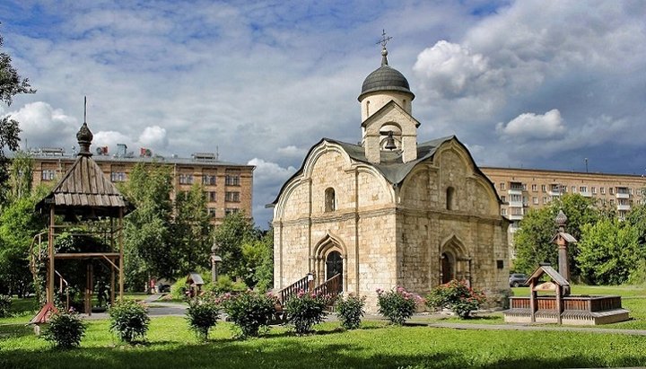 Храм мученика Трифона в Напрудному. Фото: fotokto