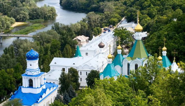 Святогірська лавра. Фото: rublev.com