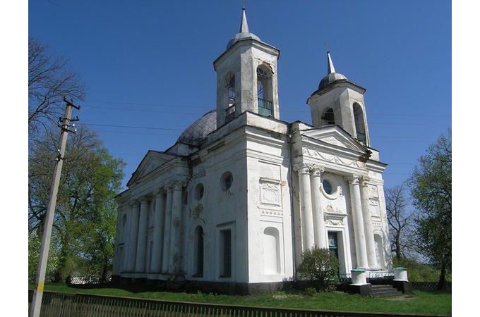 Церковь в честь Успения Пресвятой Богородицы в селе Вишенки (1782)