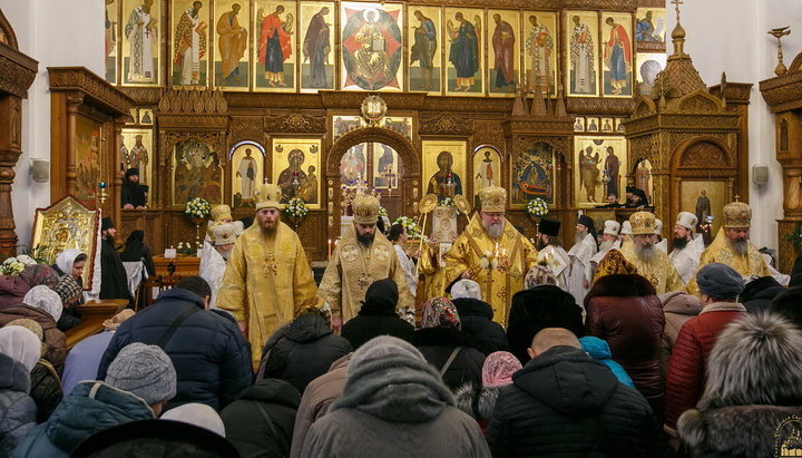 Ієрархи єпархій Донбасу провели соборне богослужіння в Святогорскій лаврі. Фото: svlavra.church.ua