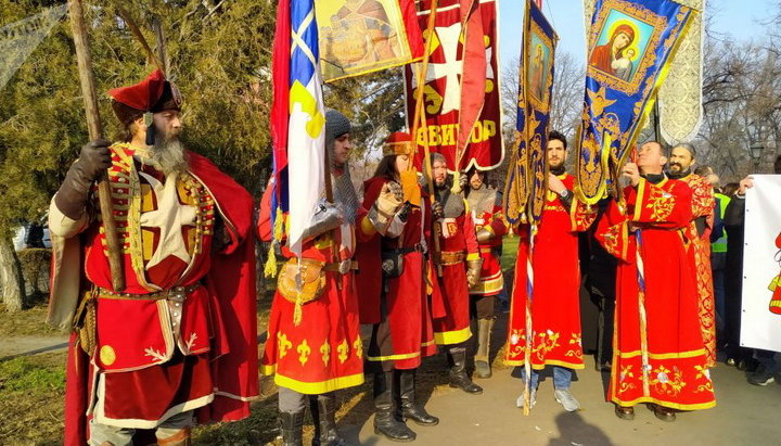 У Белграді відбувся протестний молебень на підтримку вірян Чорногорії. Фото: rs.sputniknews.com