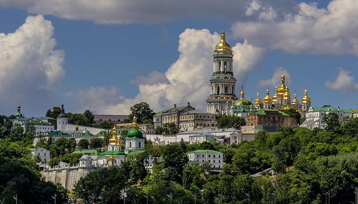 В Киево-Печерской лавре ввели дополнительные карантинные ограничения. Фото: cath.ch