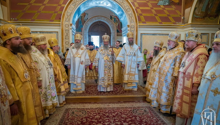 У київській Лаврі проходять святкування на честь апостолів Петра і Павла. Фото: news.church.ua