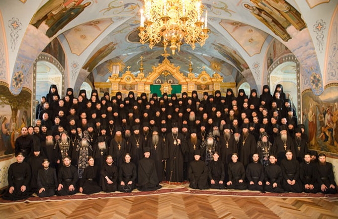 За допомогу українським військовим братію Почаївської Лаври відзначили грамотою