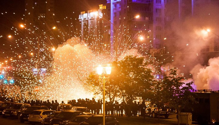 У випадку повалення влади в Білорусі може виникнути церковний розкол. Фото: souzveche.ru