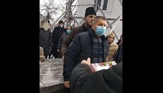 Активісти ПЦУ знову провокують конфлікти біля храму УПЦ в Михальчі