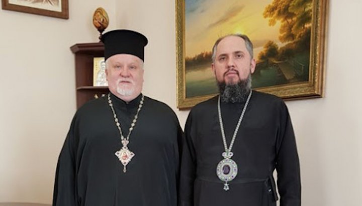 Віктор Бедь (ліворуч) і Сергій (Епіфаній) Думенко. Фото: religion.uz.ua