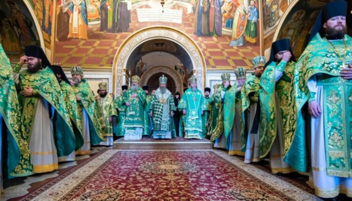 Блаженнейший Митрополит Онуфрий возглавил Божественную литургию в Киево-Печерской лавре. Фото: news.church.ua