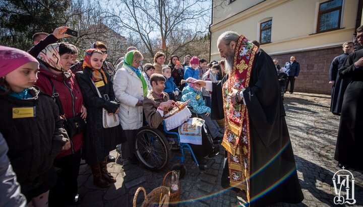 Глава МОЗ розповів, який гріх Бог простить українцям на Великдень