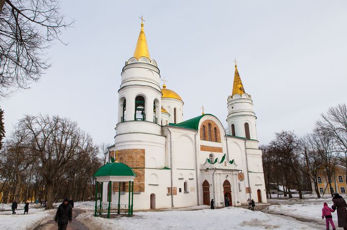 У Чернігові депутат-свободівець із поплічником напали на священика УПЦ