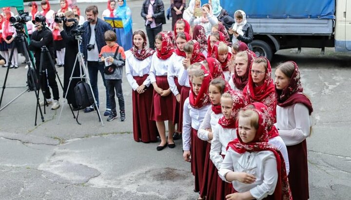 Акція «Великодні дзвіночки». Фото: Центр інформації УПЦ, КДАіС