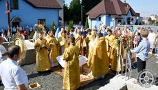 В Луцке заложили камень под строительство нового храма УПЦ