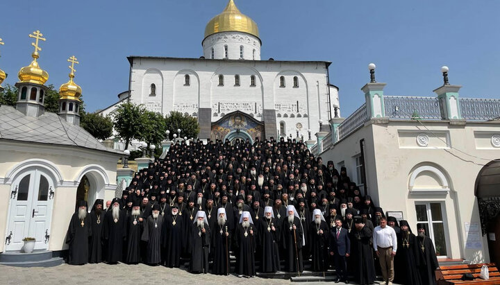 Учасники з’їзду чернецтва УПЦ у Почаївській лаврі. Фото: t.me/MykolayDanylevych