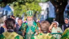 В день прп. Антония Печерского Предстоятель УПЦ возглавил Литургию в Лавре