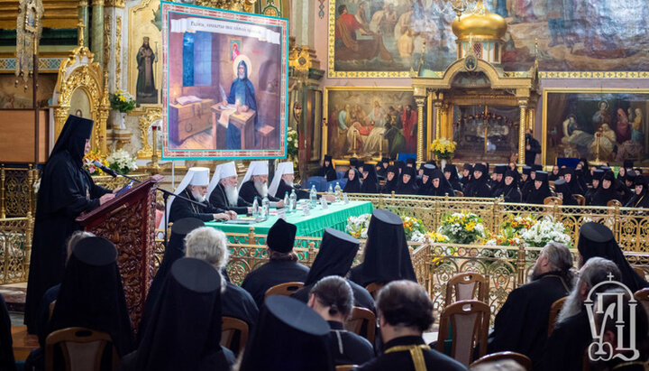 З'їзд чернецтва УПЦ в Почаївській лаврі. Фото: news.church.ua