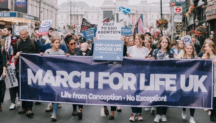 Марш за жизнь в Лондоне. Фото: facebook.com/MarchForLifeUK/