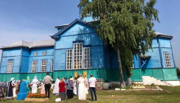 Свято-Покровський храм УПЦ в с. Новоживотів. Фото: news.church.ua